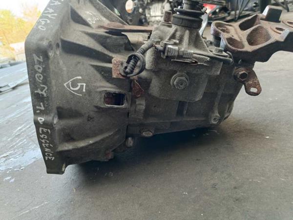 BOITE DE VITESSE MANUEL CITROEN C1 / PEUGEOT 107 / TOYOTA AYGO 1.0 ESSENCE - Vue 6